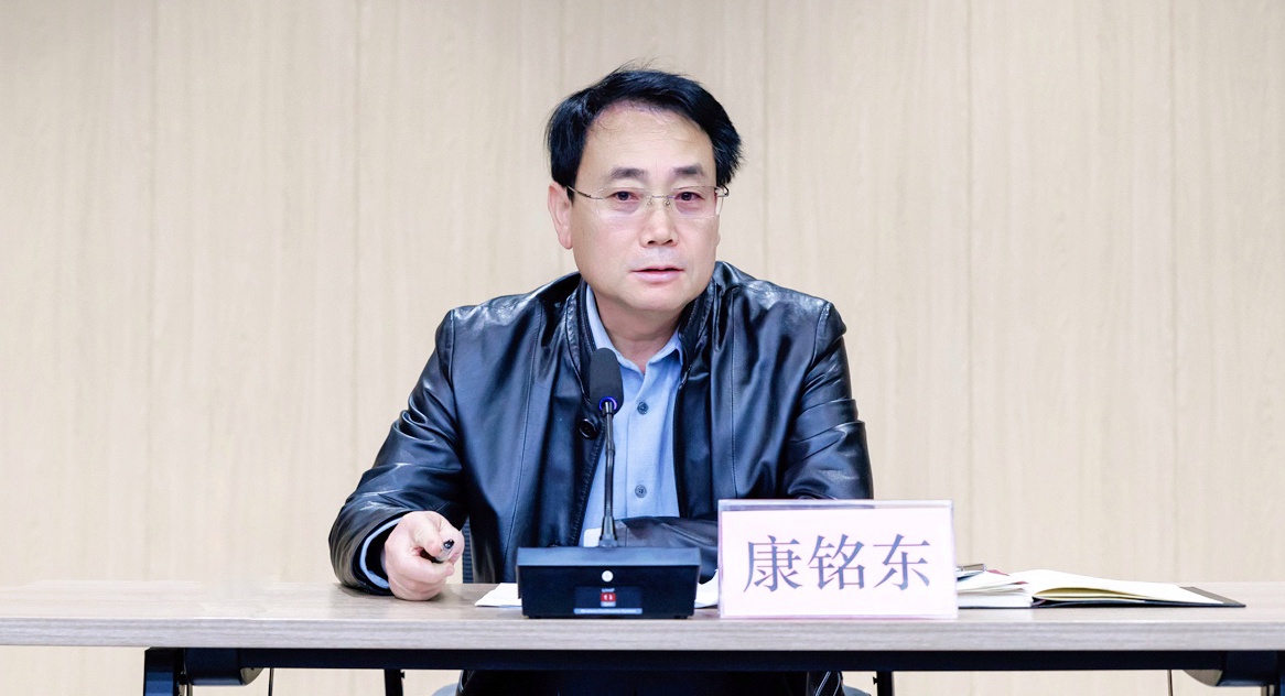 康院長(zhǎng)_看圖王.jpg